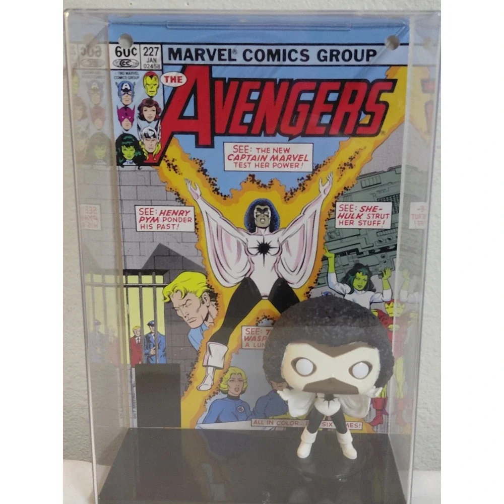 Funko Pop Comic Covers Captain Marvel Monica Rambeau Avengers #227 Exclusive